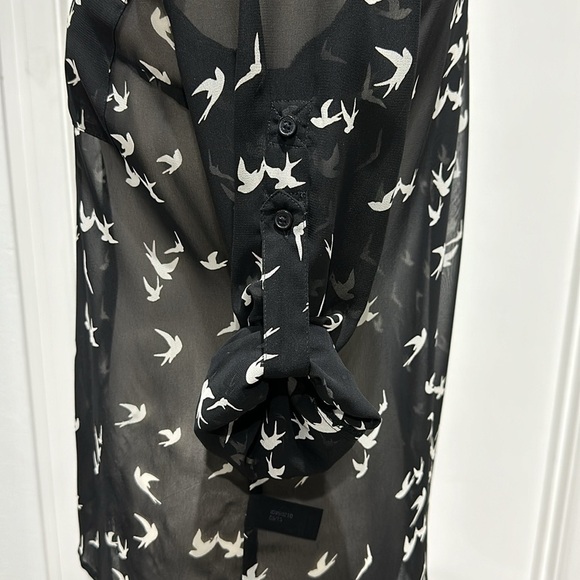 Express Bird Print Sheer Button Up Long Sleeve with Rolled Sleeve Tabs - XS - Picture 5 of 11